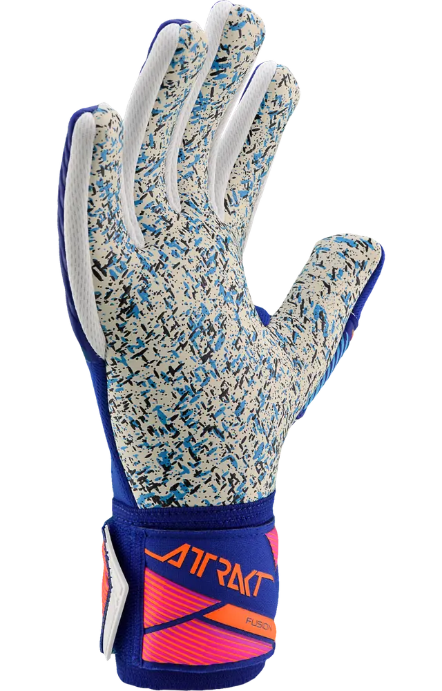 Reusch Attrakt Fusion NC