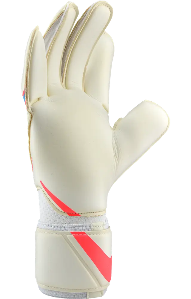 Nike Grip3 Blast