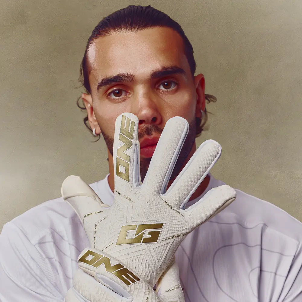 One Glove OG1 David Raya Signature