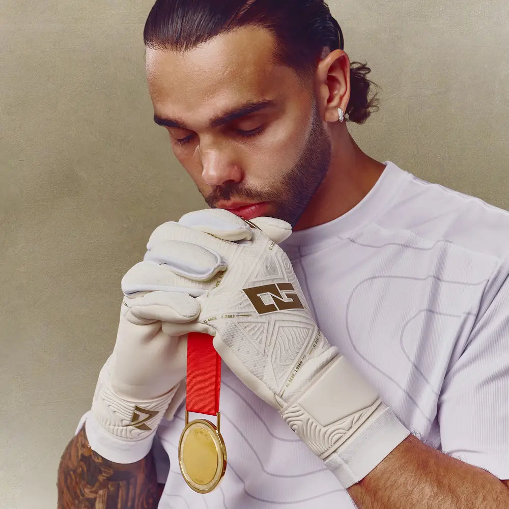 One Glove OG1 David Raya Signature