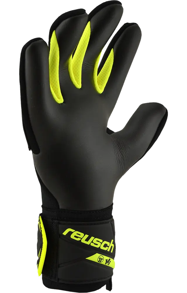 Reusch Attrakt Freegel Infinity NC