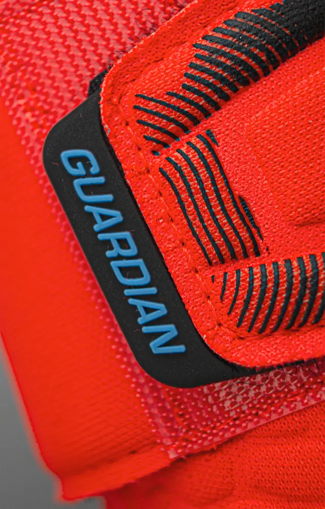 Reusch Attrakt Fusion Guardian AdaptiveFlex Electric Red