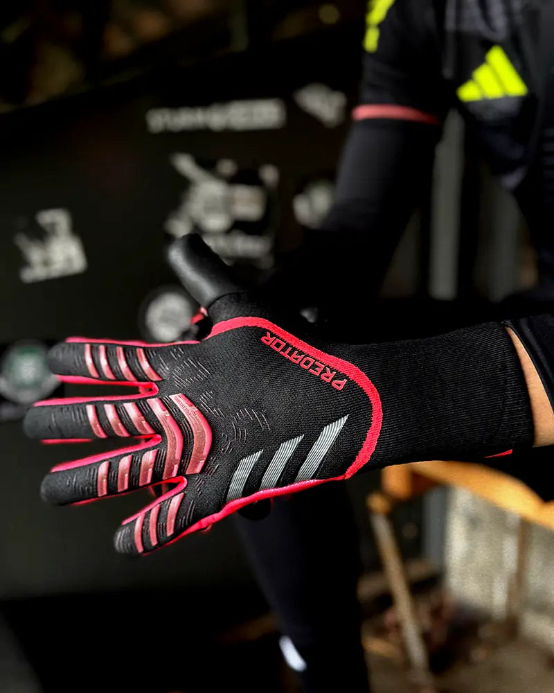 adidas Predator Pro Stealth Victory