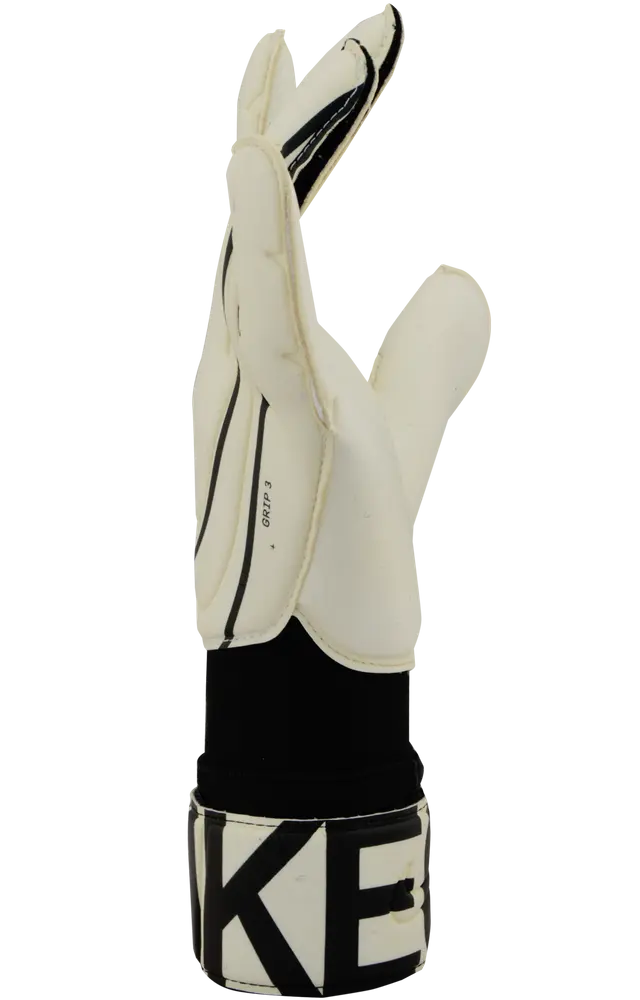 Nike Grip 3